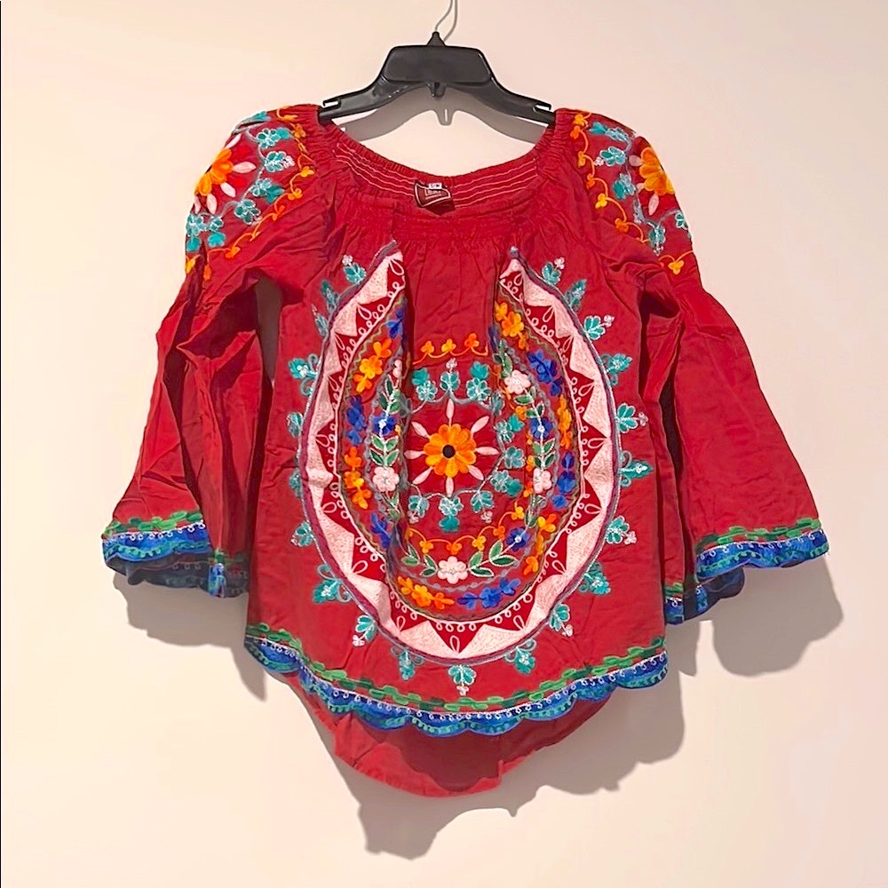 Embroidered Women’s Top Blouse Size S/M Mex Floral Red Sleeve Gorgeous Comfy - Picture 2 of 6